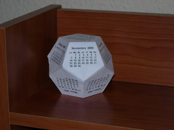 Calendario en Dodecaedro