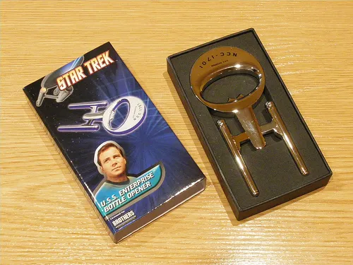 2009-09-24 Abrebotellas Star Trek 11