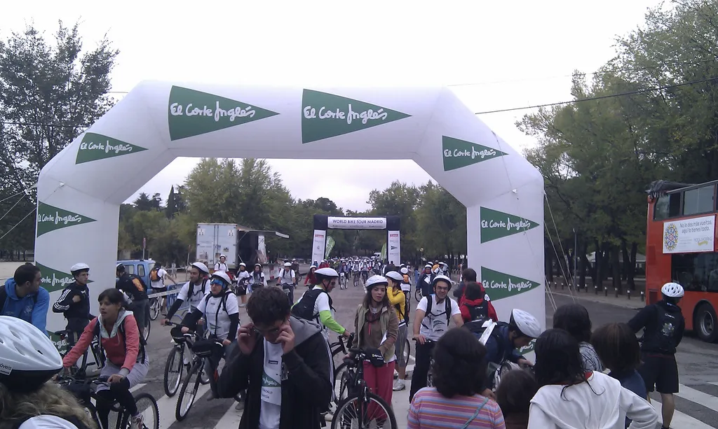 2010-10-10 World Bike Tour 04