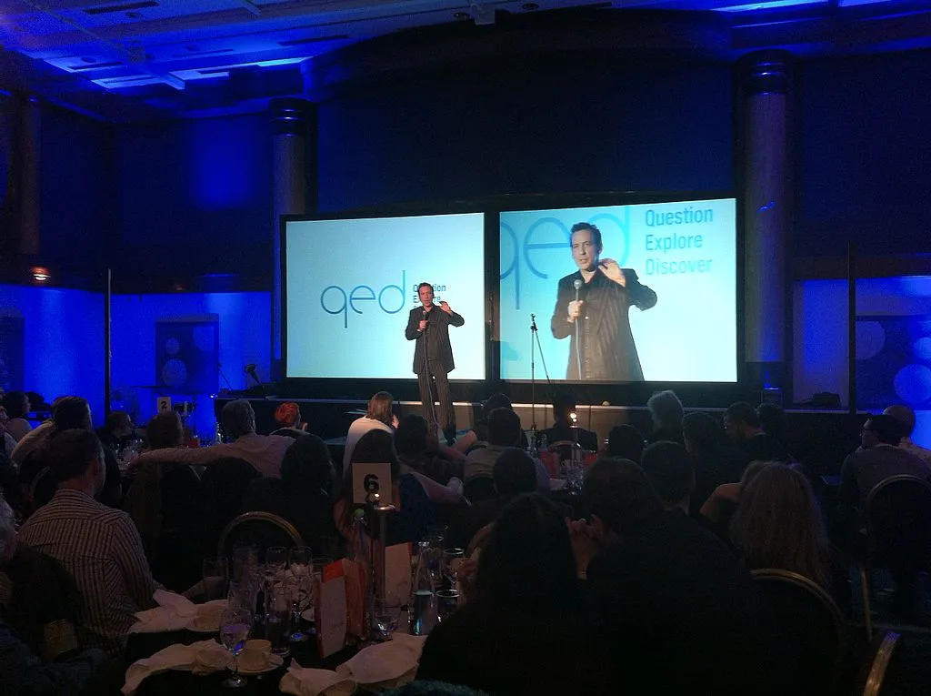 QED 2012 - Question Explore Discover