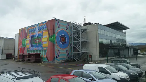 El edificio en superficie del Experimento ATLAS