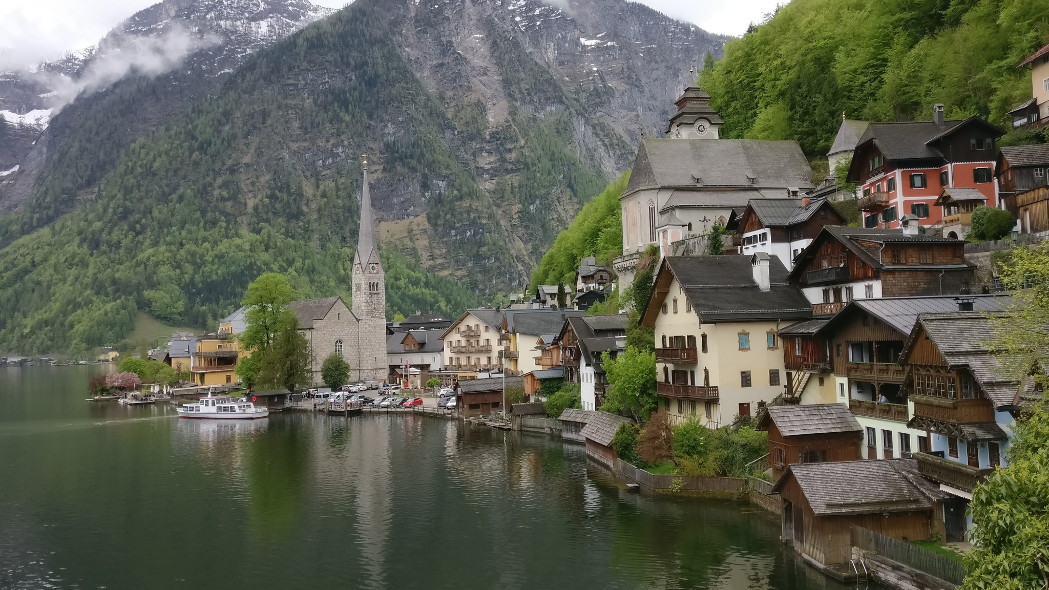 Hallstatt typical tourist picture